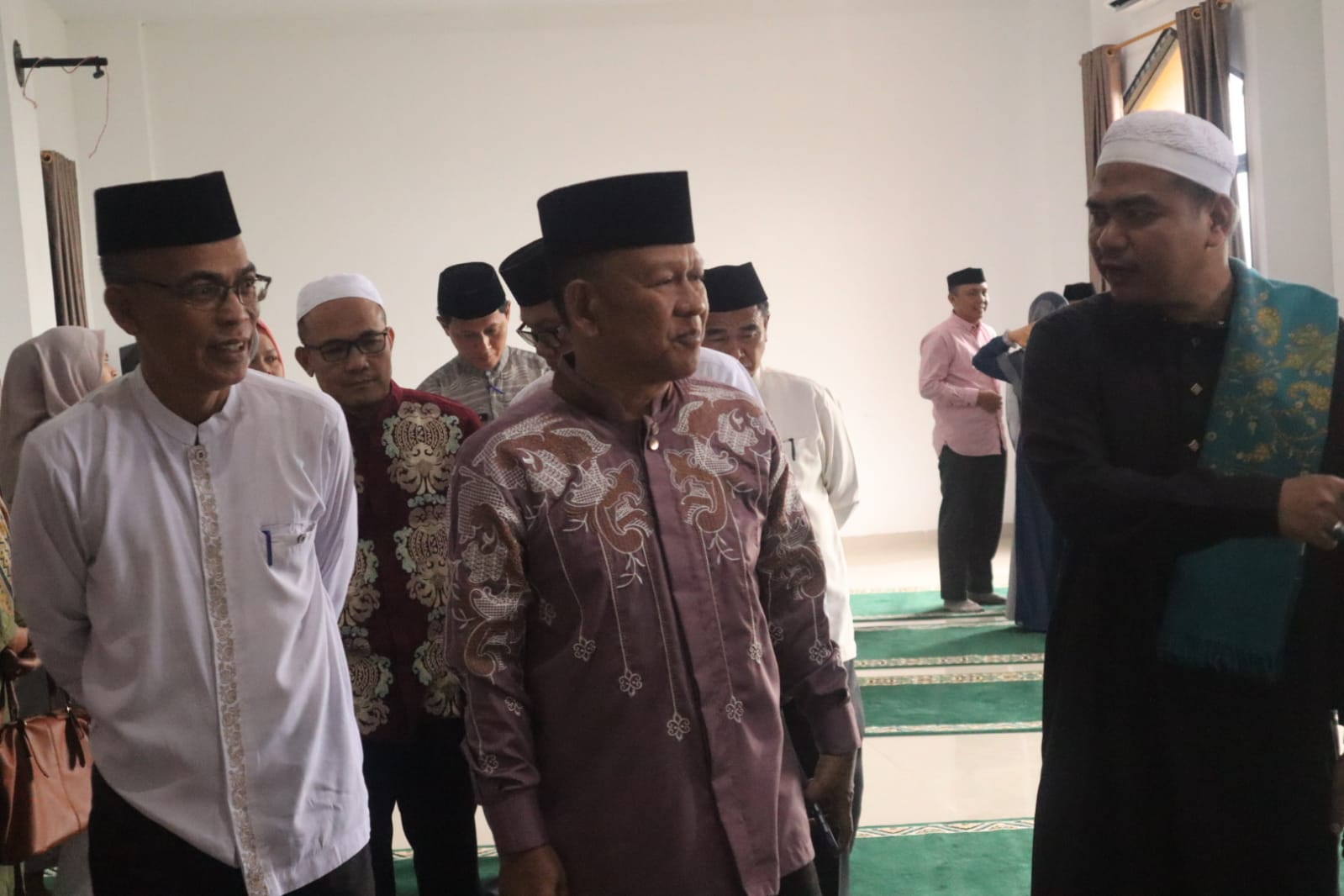 Wabup H A Khafid Ajak ASN Tingkatkan Kualitas Ibadah· Pada Pengajian Cahaya Jumat Setda Merangin