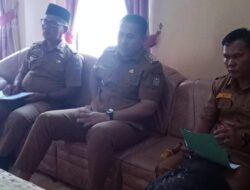 H.M. Syukur Bahas Persoalan Sampah, di Kantor Camat Bangko Diikuti Kadis LH, Kadis Koperindag, Camat Bangko dan Para Lurah