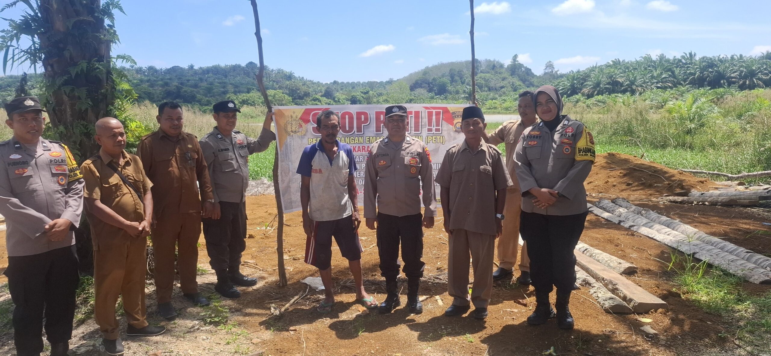 Jajaran Polsek Muara Bungo Laksanakan Himbauan Larangan Aktivitas Penambangan Emas Tanpa Izin di Kampung 4 RT 15 Desa Sungai Buluh.