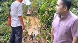 Bupati: Sudah Disiapkan Jalan Alternatif dari Awal Terkait Para Guru dan Siswi Terobos Jembatan Rusak Pergi ke Selolah