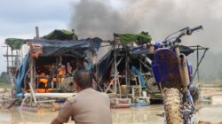 Kapolres Bungo Bakar Dua Unit dan Rusak Lima Dompeng Serta Amankan Sembilan Sepeda Motor