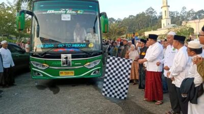 Bupati H M Syukur Lepas CJH Merangin Kloter 20