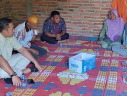 Bupati Merangin Jenguk Warga Terserang Tumor Pengobatannya Langsung Diurus Hingga Tuntas