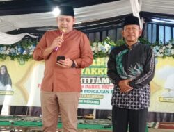 Bupati  dan Wabup Merangin Motivasi Para Santri Pada Acara Haflah Attasyakkur Lil Ikhtitam Pondok Pesantren Darul Muttaqien