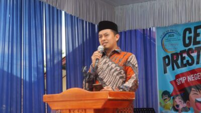 Perdana Dilaksanakan SMP I N Lubuksikaping Gelar Gebyar Prestasi 2025, Dibuka Langsung Ketua DPRD Pasaman Nelfri Afandi
