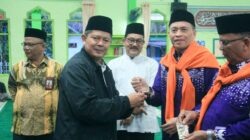 Dihadiri Bupati Pasaman Terpilih Welly Suheri Sekda Teguh Supriyanto Lepas Keberangkatan JCH Pasaman Ke Tanah Suci