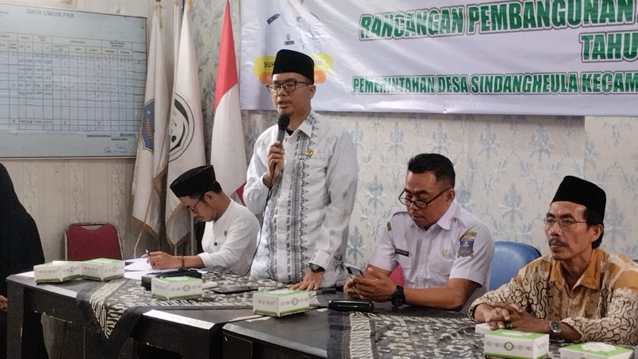 Sindangheula pemerintah desa sindangheula ,kecamatan Pabuaran kabupaten serang. Menggelar musyawarah desa(musdes)