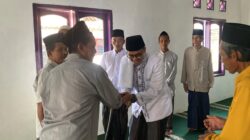Kades Suheli kunjungi jalupang wetan salat Jumat,santunan dan silaturahmi warga