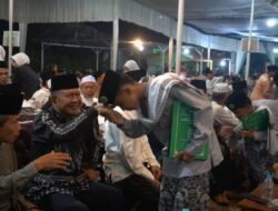 Wabup Minta Para Orang Tua Awasi Anaknya Santri Pompes BUQ Desa Pinang Merah Gelar Haflah Khotmil Quran