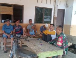 Lewat Komsos, Babinsa Bangun Kemanunggalan dengan Masyarakat Desa