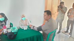 Personil Polres Sarolangun dan Bhayangkari Bakti Kesehatan Dalam Rangka Hari Bhayangkara ke-79.