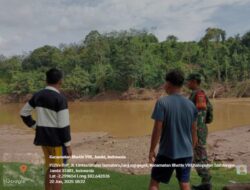 Babinsa Koramil 420-04/ Sarolangun Patroli cek Debit Air Sungai.