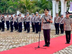 Jelang HUT Bhayangkara Ke-79, Kapolres Sarolangun Ziarah ke TMP Satria Bhakti.