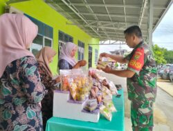 Sertu Ilman Hushada, Laksanakan Komsos Bersama Ibu PKK di Desa Tanjung Putus, Kecamatan Tabir Barat.