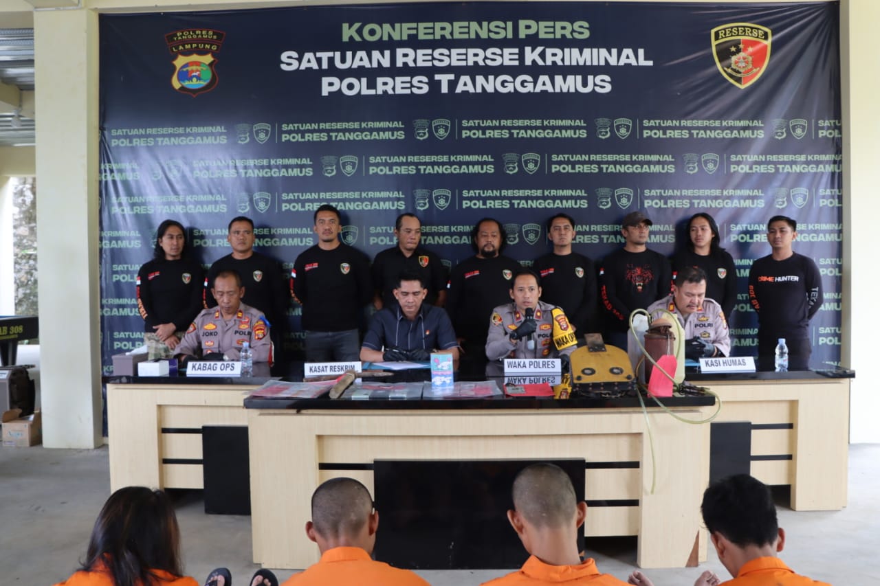 Polres Tanggamus Ungkap Kasus Komplotan Pencurian Emas Ratusan Juta Modus Bobol Rumah