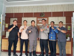 Kapolres Sarolangun Jalin Silaturahmi dengan Kajari, Bahas Sinergi Penegakan Hukum.