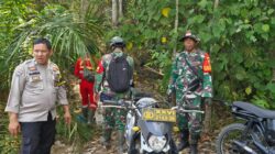 Cegah Karhutla, Babinsa Gelar Patroli di Lahan Rawan Kebakaran