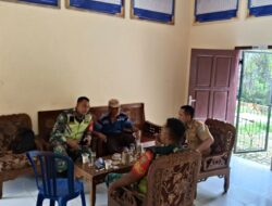 Babinsa Melaksanakan Kegiatan Patroli /Sosialisasi Karhutla Bersama Di Wilayah Desa Binaan 