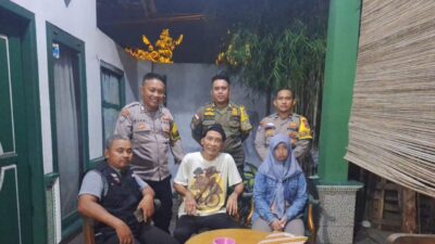 Peran Aktif Bhabinkamtibmas Polres Tanggamus, Antar Gadis Derita Sakit Psikis yang Tersesat Ke Rumah Keluarga