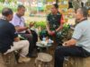 Dekat dengan Warga, Babinsa Aktif Jalin Komsos di Desa Muara Delang