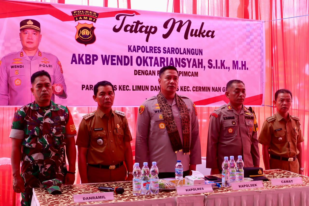 Kapolsek Limun Beserta Unsur Forkopimcam dan Bhayangkari Menerima Kunjungan Kerja Kapolres Sarolangun di Mapolsek Limun.