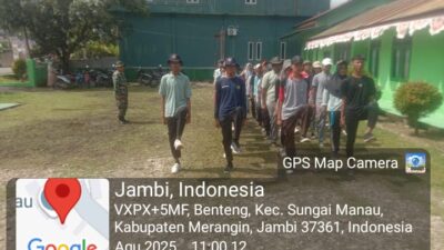 Babinsa Koramil 420-07/Sei Manau Latih Paskibraka Tanamkan Semangat Nasionalisme
