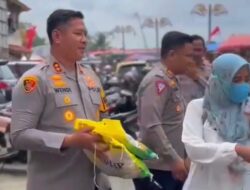 Jual Beras Murah Saat Lomba Gerak Jalan, Stand Polres Sarolangun Diburu Warga