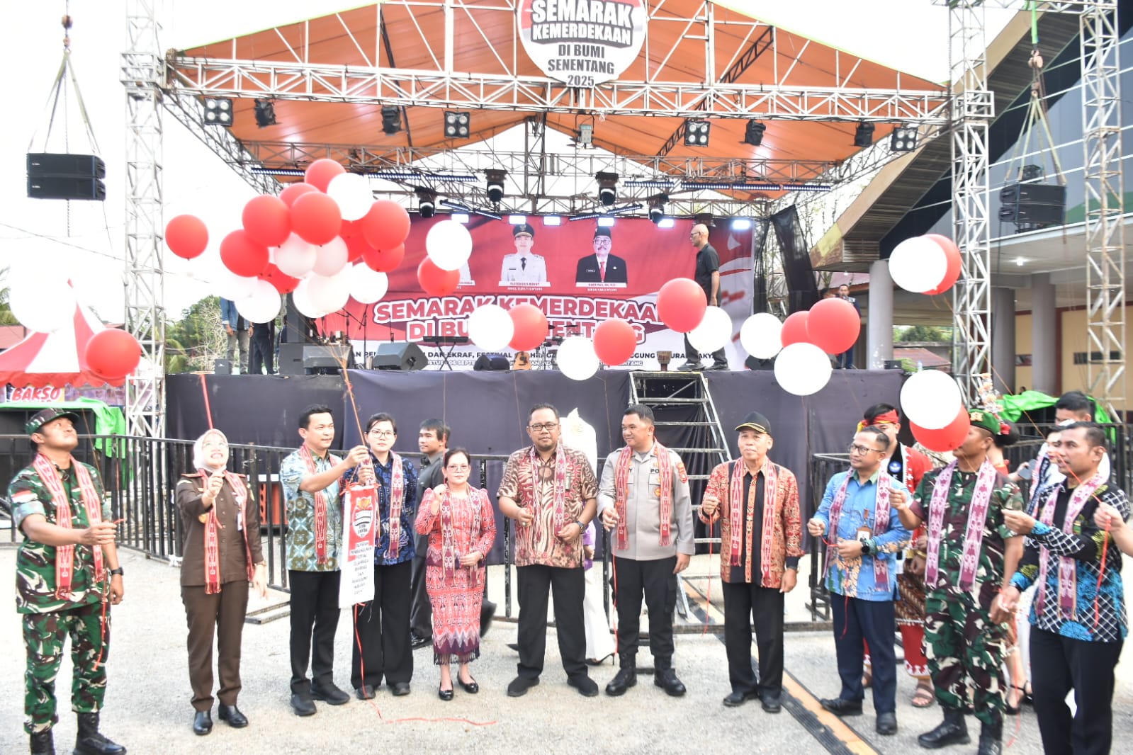 Dibuka Wabup Sintang, Pameran Pembangunan 2025 Resmi Dimulai, Diikuti 195 Peserta