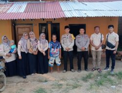 Kapolsek Tabir Selatan Polres Merangin bersama Yayasan Pundi Amal Jum’at Berkah ” ayo sanak saudara sisihkan rezeki untuk warga yang tidak mampu