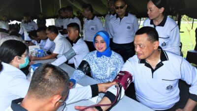 Sambut HUT Ke-80 TNI AL, Kodaeral I Laksanakan Olahraga Bersama, Bakti Sosial dan Bakti Kesehatan