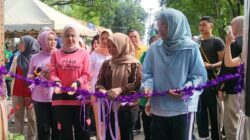 Peringatan Hari Batik 2025 di Merangin Diawali Senam Massal· Edukasi Penyakit Prioritas, Pemutihan Pajak dan Bazaar UMKM