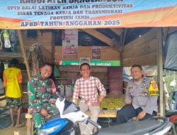 Wujudkan Sinergitas dan Keamanan Wilayah Babinsa dan Bhabinkamtibmas Ciptakan Keakraban dengan Aparat Desa Melalui Komsos