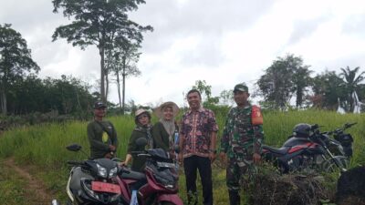 Pererat Silaturahmi, Babinsa Koramil 420-08/Tabir Laksanakan Komsos Bersama Warga Desa Rejosari