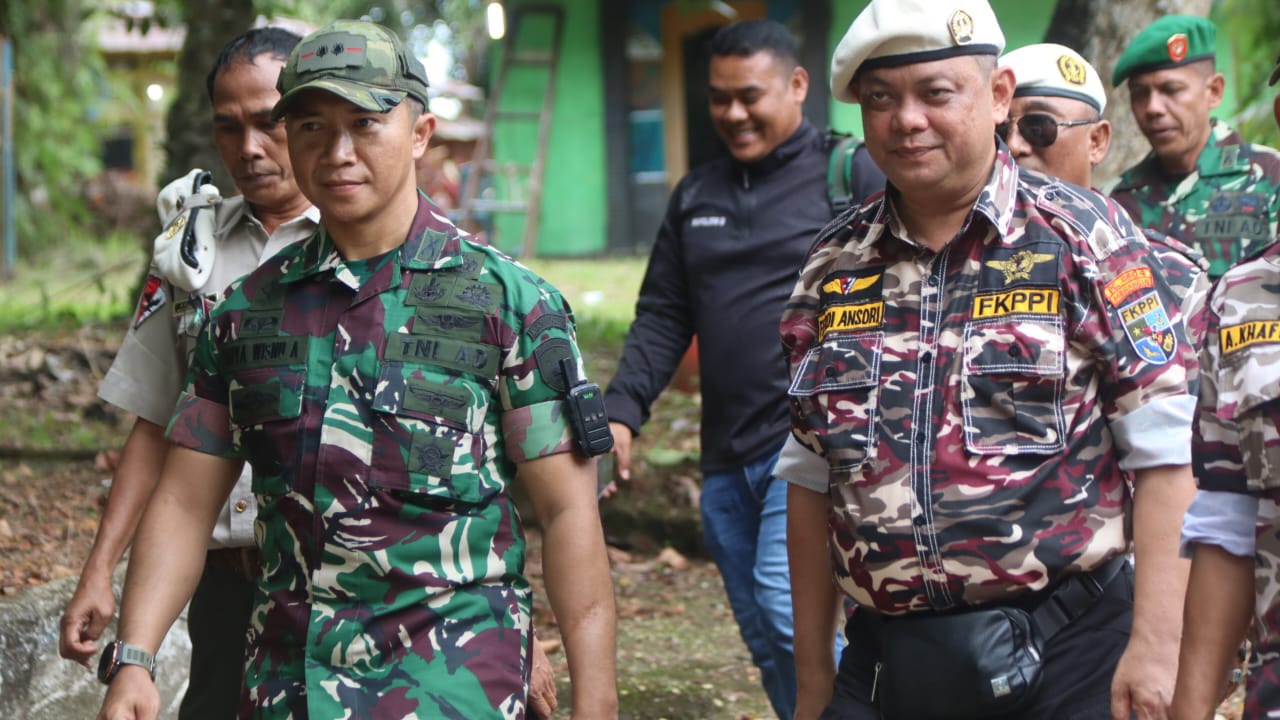 Dandim 0420/Sarko Hadiri Pelantikan Pengurus Rayon FKPPI Sekaligus Rayakan HUT TNI ke-80, PEPABRI ke-66, dan FKPPI ke-47 Dandim 0420/Sarko Hadiri Pelantikan Pengurus Rayon FKPPI Sekaligus Rayakan HUT TNI ke-80, PEPABRI ke-66, dan FKPPI ke-47
