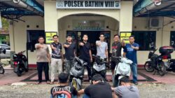 Pencurian Honda Beat Delux di Desa Pulau Melako, Terungkap!! 3 Pemuda Berhasil Diamankan. Pencurian Honda Beat Delux di Desa Pulau Melako, Terungkap!! 3 Pemuda Berhasil Diamankan.