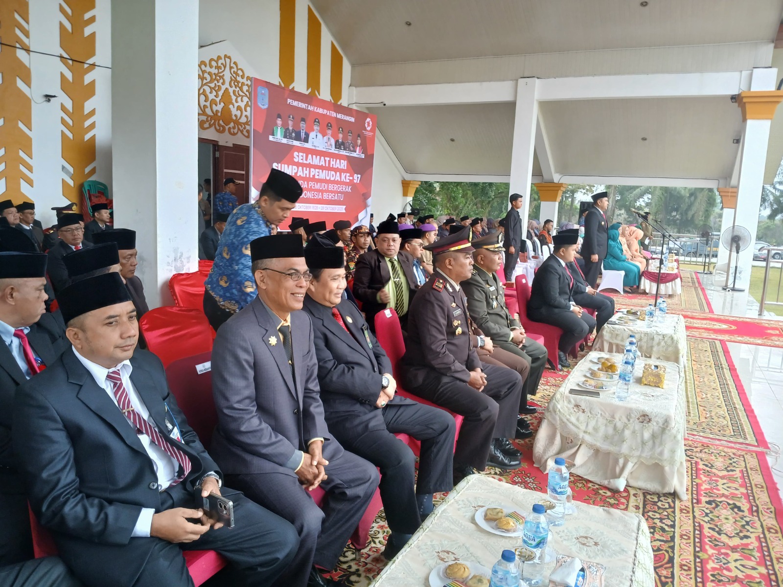 Upacara Peringatan Hari Sumpah Pemuda ke-97 di Kabupaten Merangin Berlangsung Khidmat Upacara Peringatan Hari Sumpah Pemuda ke-97 di Kabupaten Merangin Berlangsung Khidmat
