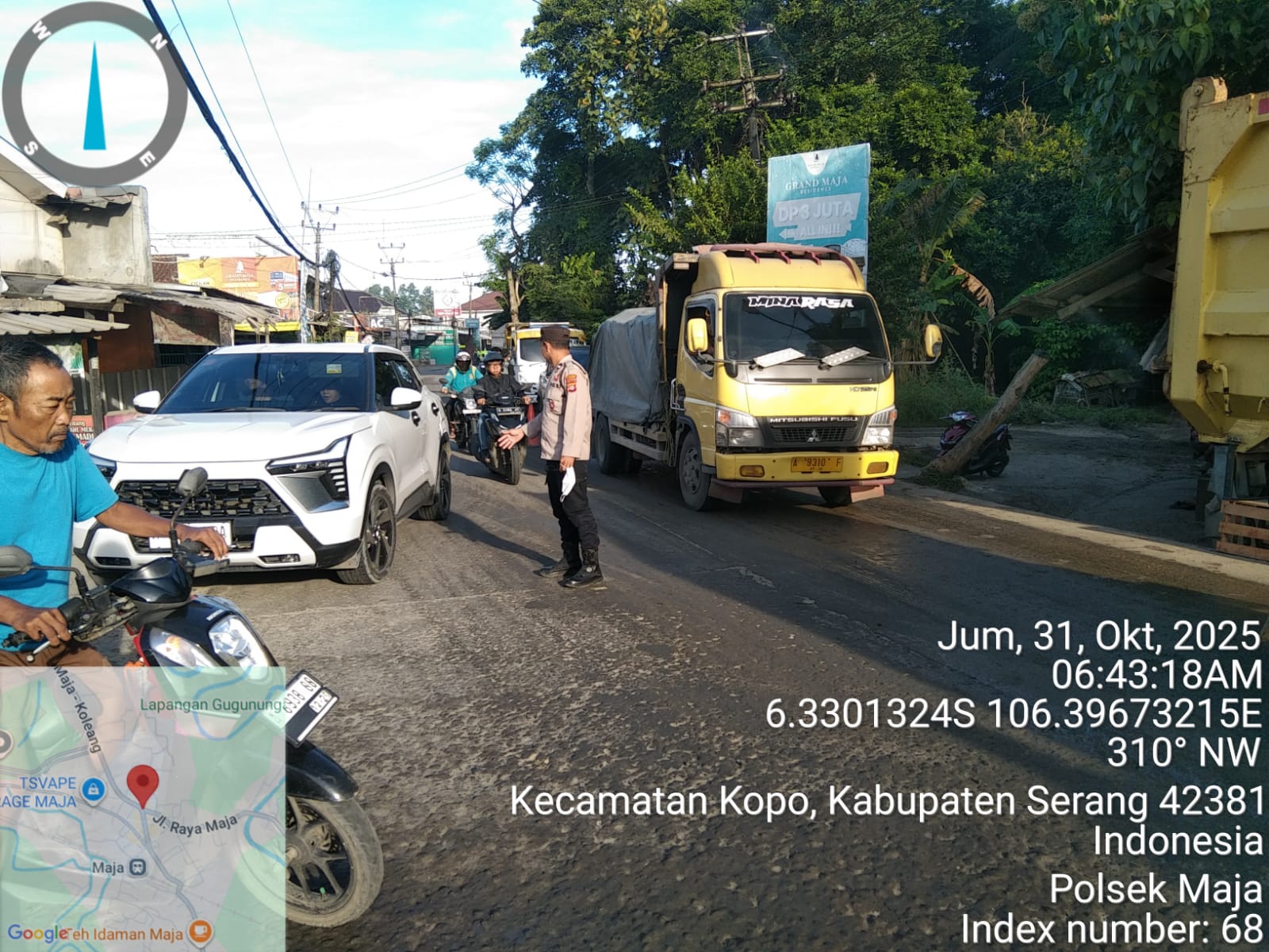 Anggota Polsek Maja Polres Lebak Laksanakan Strong Point Pagi Hari