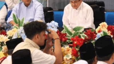 Ismeth Abdullah Hadir Duduk di Samping Kapolda Kepri