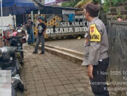 Pantau Situasi Dan Berikan Keamanan, Personil Polsek Leuwidamar Polres Lebak Giat Patroli Wisata Baduy