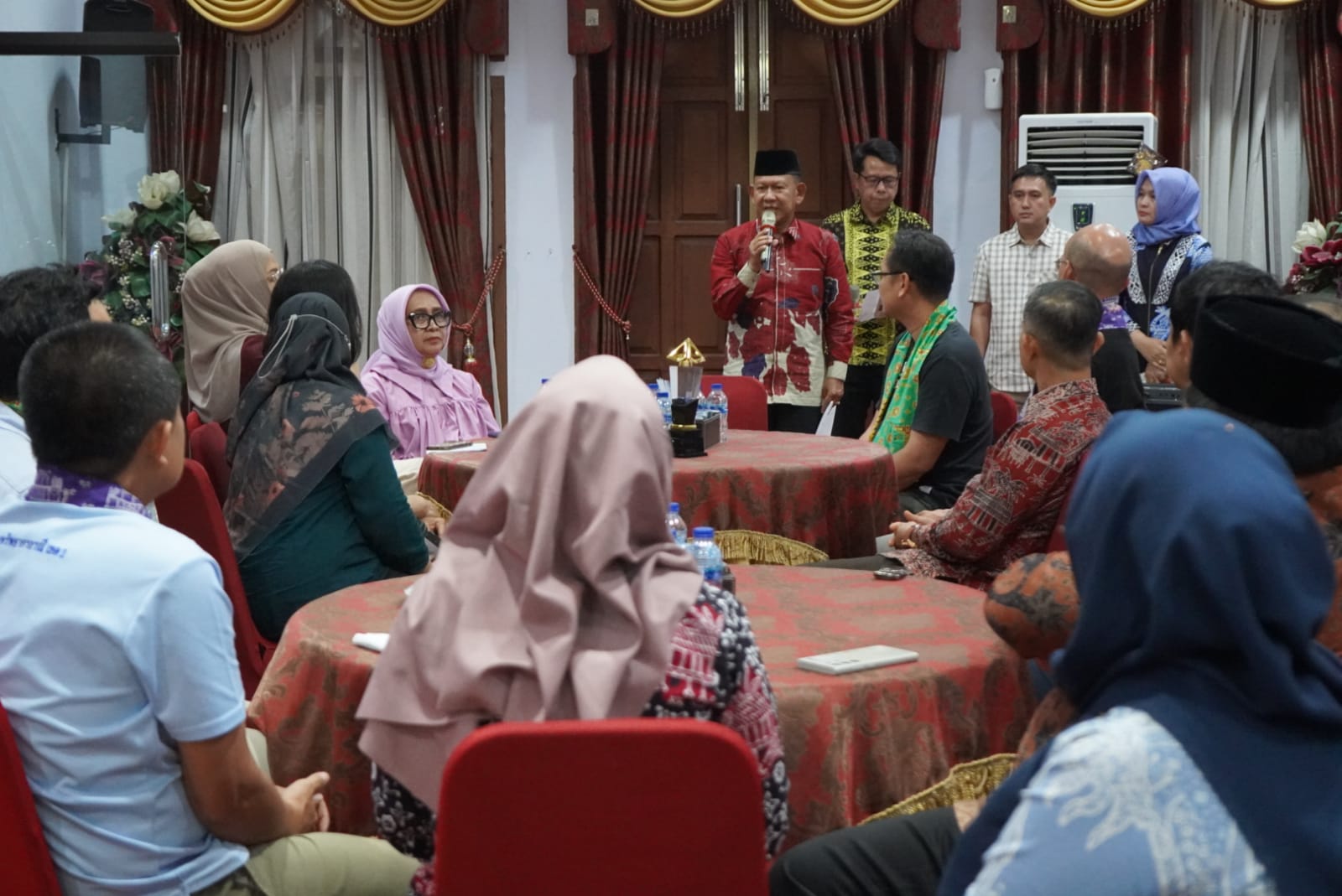 Bupati M. Syukur Sambut Delegasi Ilmuan Internasional, Geopark Merangin Dilirik Paleontologi