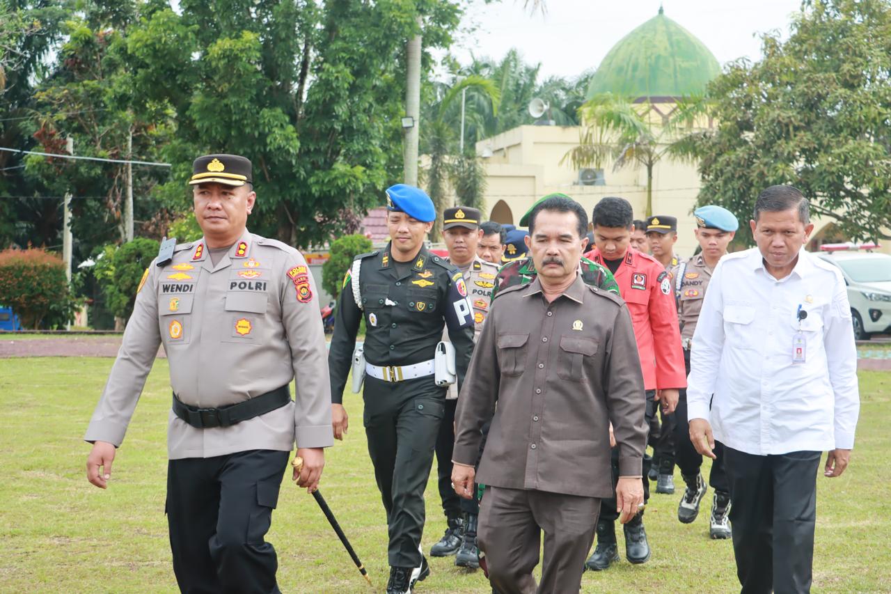 Polres Sarolangun Gelar Apel Kesiapsiagaan Tanggap Darurat Bencana Hidrometeorologi Tahun 2025.