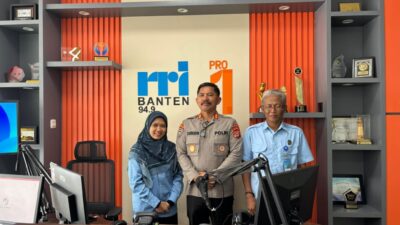 Polda Banten Talkshow di RRI Banten Angkat Tema “Poliran: Polisi Peduli Pengangguran Polda Banten Talkshow di RRI Banten Angkat Tema “Poliran: Polisi Peduli Pengangguran