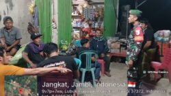 KORAMIL 420-05/JANGKAT GELAR KEGIATAN KOMSOS MALAM UNTUK TINGKATKAN KEAMANAN LINGKUNGAN KORAMIL 420-05/JANGKAT GELAR KEGIATAN KOMSOS MALAM UNTUK TINGKATKAN KEAMANAN LINGKUNGAN