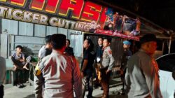 Respon Laporan Call Center 110 , Pamapta Polres Sarolangun Gercep ke TKP Dugaan Gantung Diri. Respon Laporan Call Center 110 , Pamapta Polres Sarolangun Gercep ke TKP Dugaan Gantung Diri.