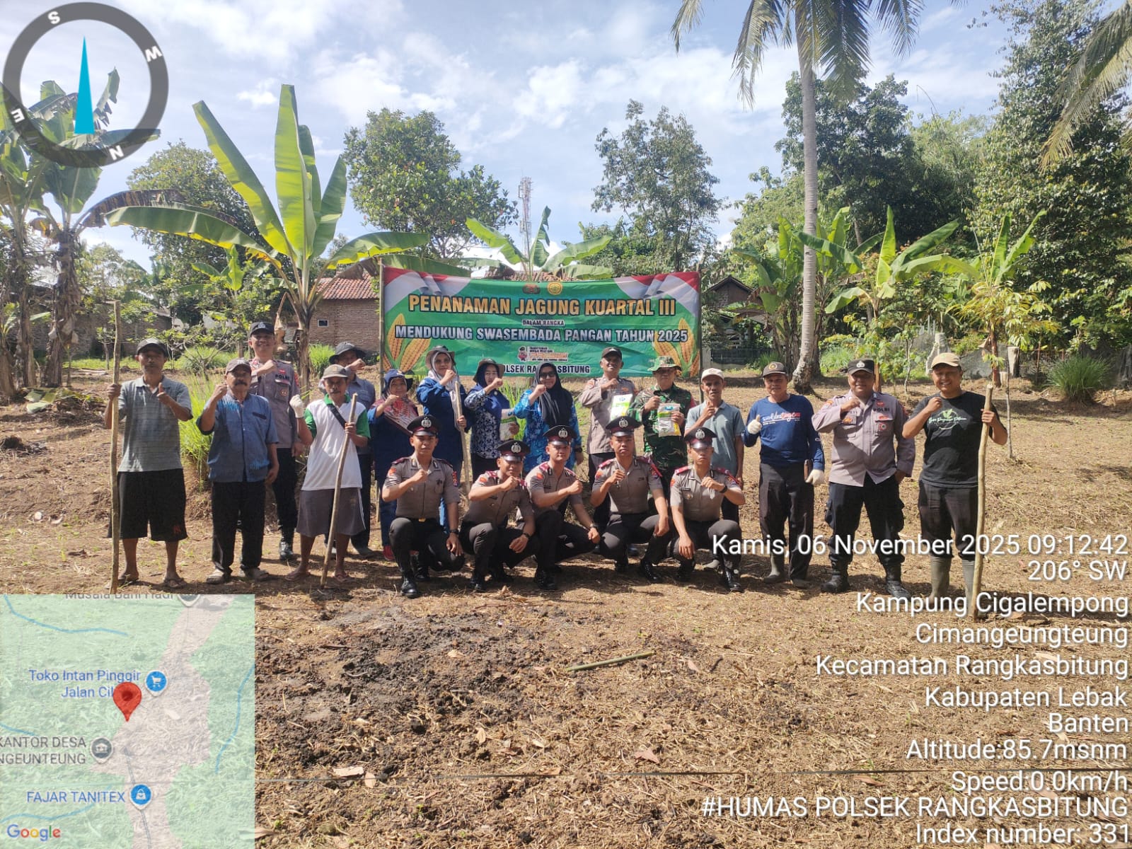 Lewat Tanam Jagung, Polsek Rangkasbitung Polres Lebak Mendukung Program Ketahanan Pangan