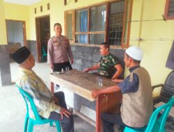 Polsek Rangkasbitung Polres Lebak Temui Tokoh Masyarakat di Kantor Desa Aweh