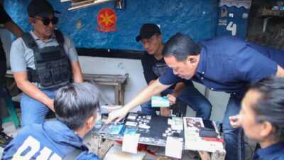 BNN DAN POLRI GEREBEK KAMPUNG AMBON BNN DAN POLRI GEREBEK KAMPUNG AMBON