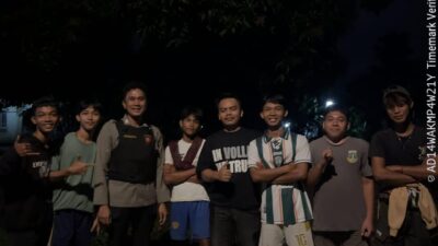 Evakuasi Ular Piton, Pamapta Polres Lebak Respon Cepat laporan Masyarakat Melalui Layanan 110 Evakuasi Ular Piton, Pamapta Polres Lebak Respon Cepat laporan Masyarakat Melalui Layanan 110