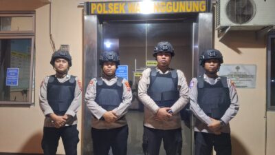 Anggota Polsek Leuwidamar Polres Lebak, Patroli Malam Hari Guna Mencegah Gangguan Kamtibmas
