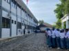 Ps.Kanit Binmas Polsek Rangkasbitung Polres Lebak Jadi Pembina Upacara di SMAN 4 Rangkasbitung